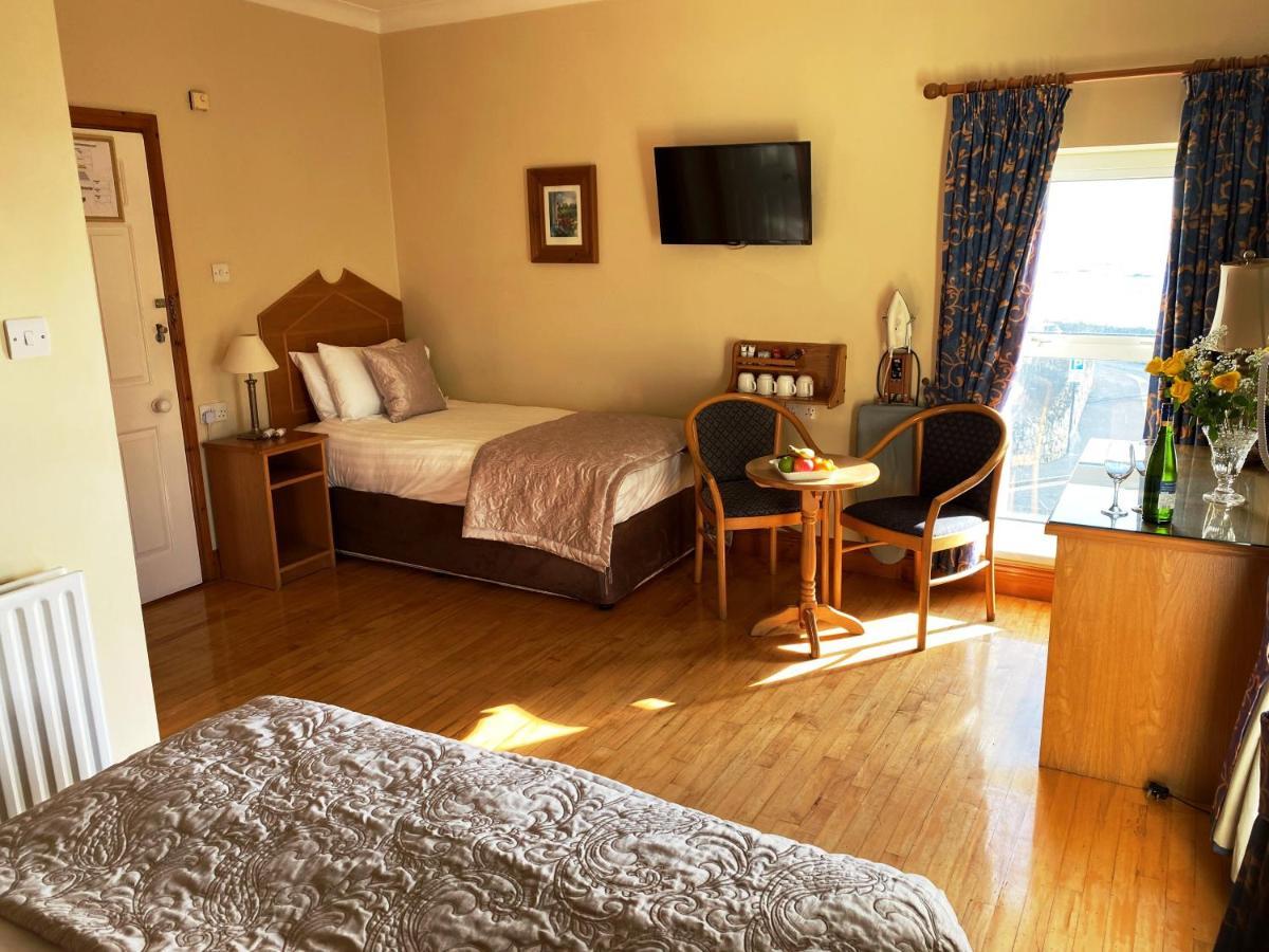 טראמור O'Shea'S Hotel מראה חיצוני תמונה